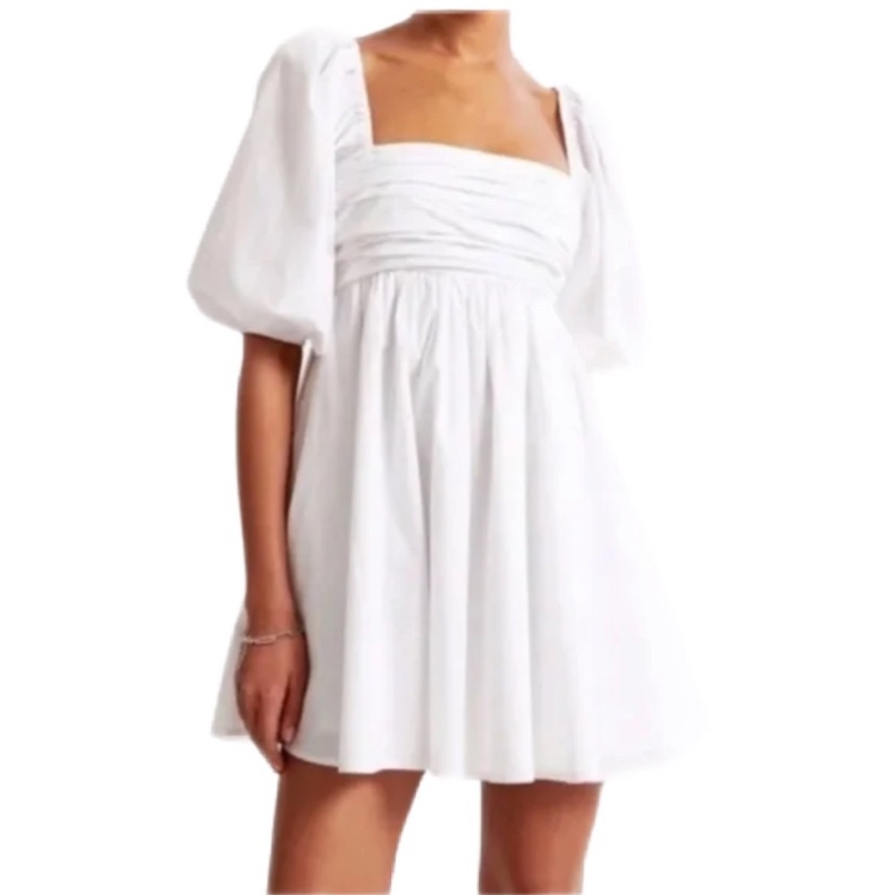 NWOT Abercrombie & Fitch White Mini Dress with Puff Sleeves Size M